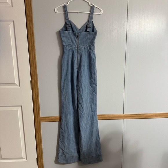Alice + Olivia Chambray Sleeveless Jumpsuit Size 0 - Picture 4 of 13